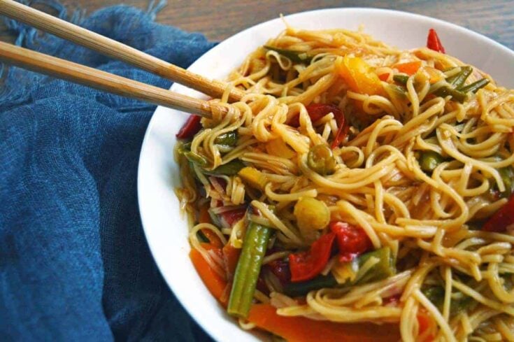 Vegetable Stir Fry with Noodles