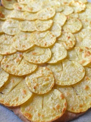 Potato slice pizza
