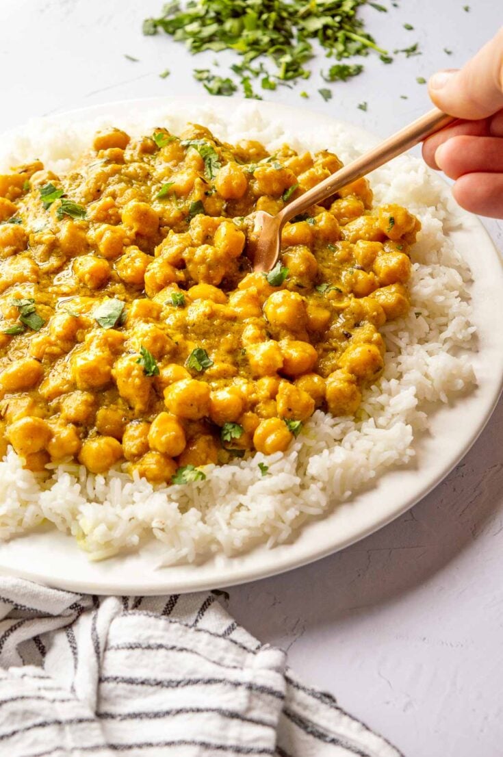 Creamy Coconut Chickpea Curry - The Fiery Vegetarian