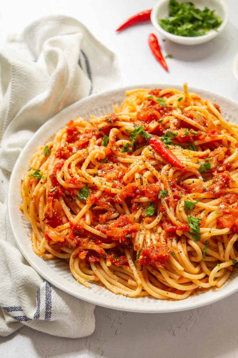Simple Spaghetti Arrabiata - The Fiery Vegetarian